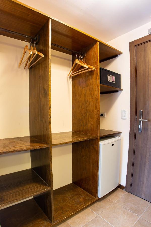 Hotel Poincenot El Chalten Ngoại thất bức ảnh