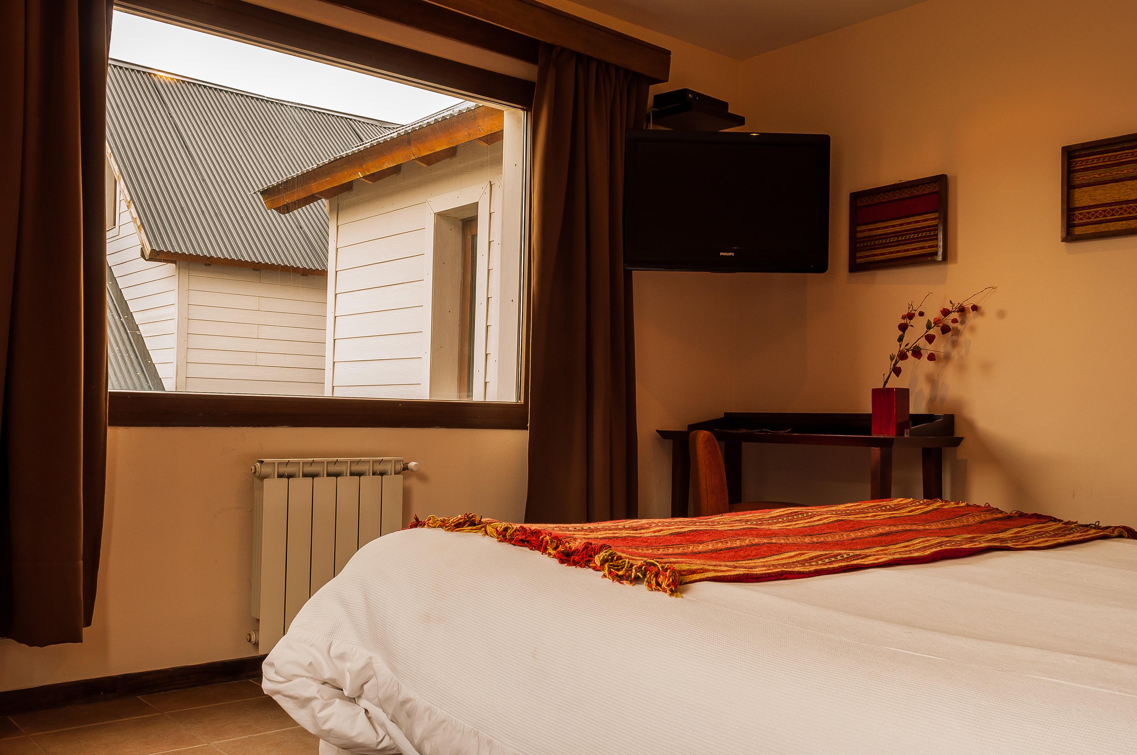 Hotel Poincenot El Chalten Ngoại thất bức ảnh