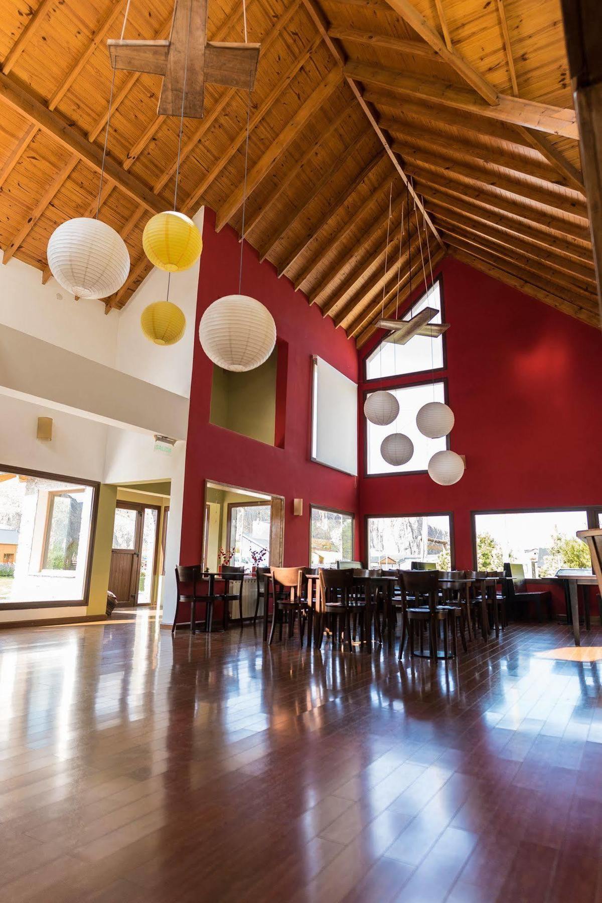 Hotel Poincenot El Chalten Ngoại thất bức ảnh